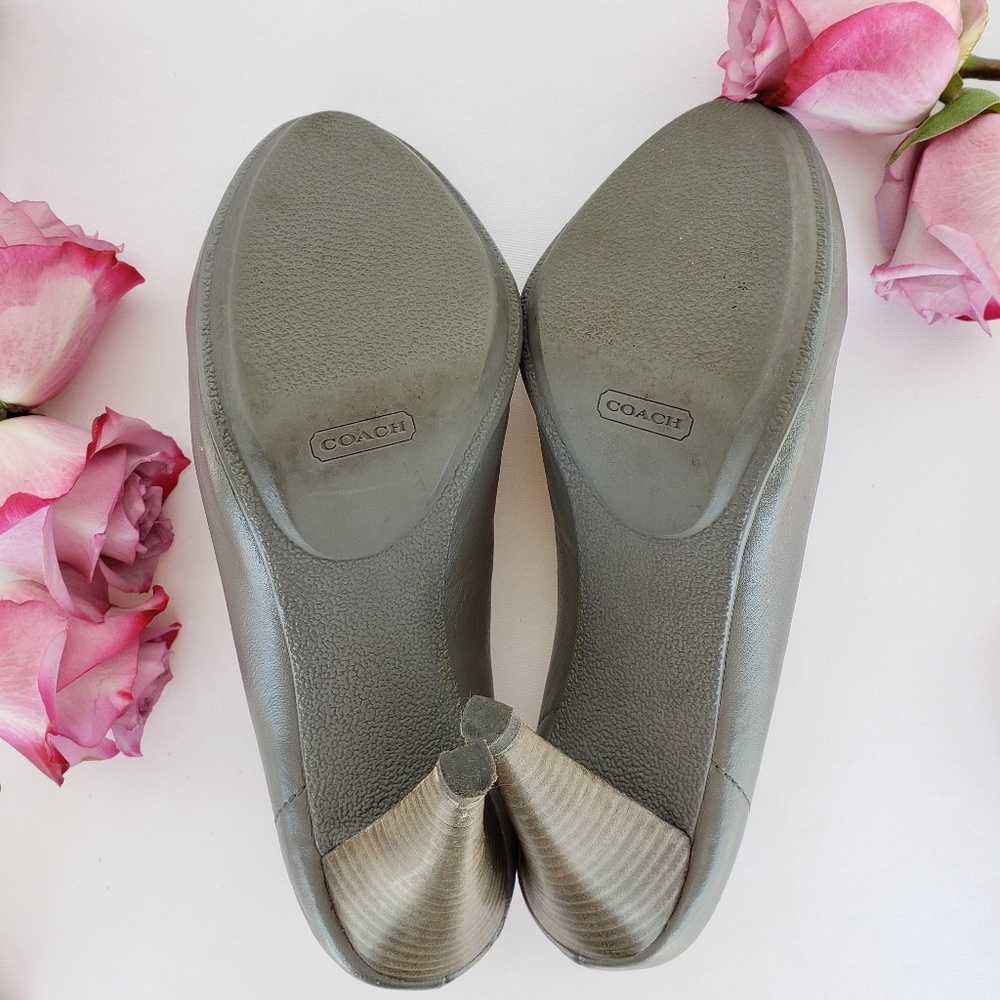Coach Ruched Grey Pumps - Picture 4 of 8